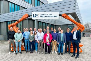 Gruppenfoto Adrean Kick off